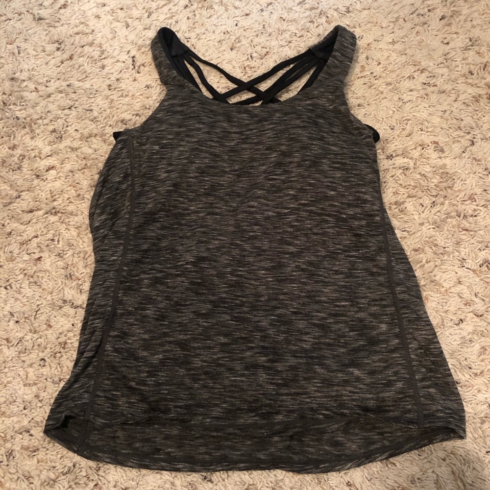 workout tank.